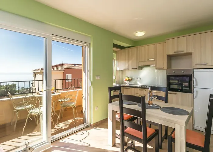 Andela 2 Apartment *