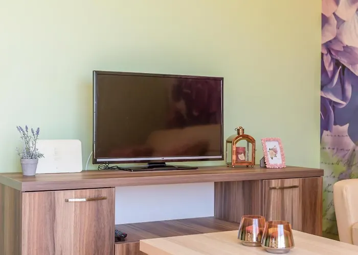 Andela 2 Apartment Makarska